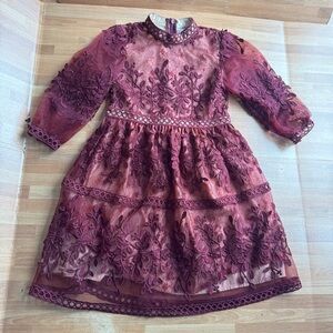 Ivy city burgundy lace holiday dress size 4/5 fully lined polyester party dress